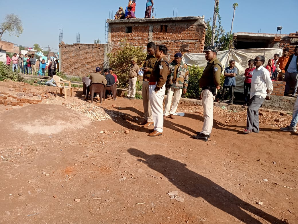 Murder in Katni कटनी में धारदार हथियार से वार कर युवक की हत्या 1 Murder in Katni कटनी में धारदार हथियार से वार कर युवक की हत्या