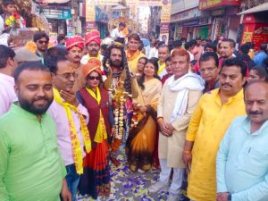 Katni भोले बाबा बने दूल्हा, भक्त बने बाराती, निकली भव्य बारात, देखें तश्वीर 8 Katni भोले बाबा बने दूल्हा, भक्त बने बाराती, निकली भव्य बारात, देखें तश्वीर