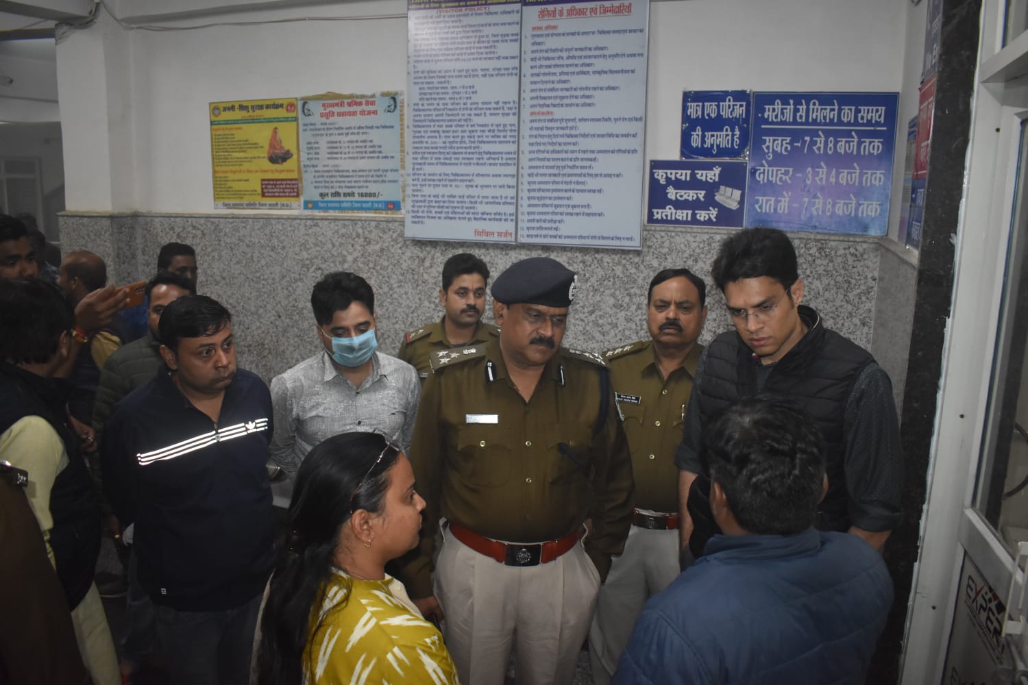 Big Breaking कटनी जिला चिकित्सालय के प्रसूता वार्ड में लगी आग, बड़ी अनहोनी टली, कलेक्टर-SP पहुंचे 26 Big Breaking कटनी जिला चिकित्सालय के प्रसूता वार्ड में लगी आग, बड़ी अनहोनी टली, कलेक्टर-SP पहुंचे