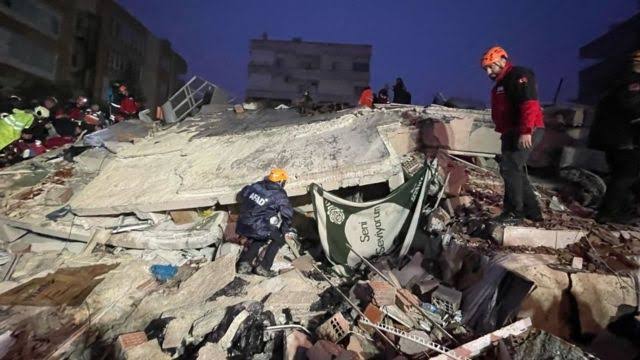 Turkey-Syria Earthquake: भूकंप से मरने वालों का आंकड़ा 15 हजार के पार, भारत ने चलाया ऑपरेशन 'दोस्त'