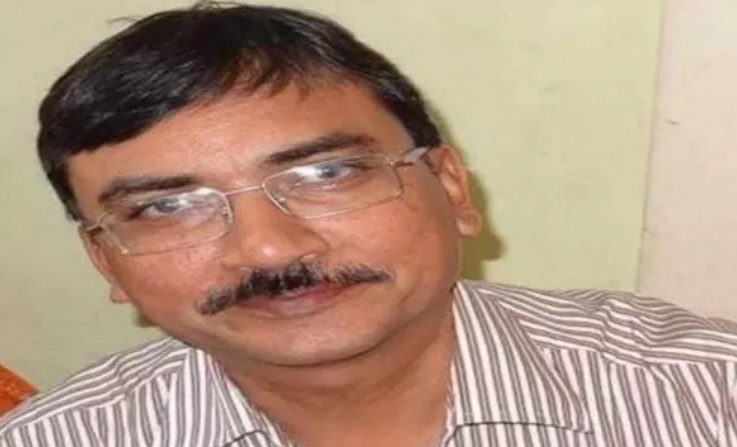पर्यटन विभाग के डिप्टी डायरेक्टर ने बिल्डिंग से कूदकर आत्महत्या की 16 पर्यटन विभाग के डिप्टी डायरेक्टर ने बिल्डिंग से कूदकर आत्महत्या की