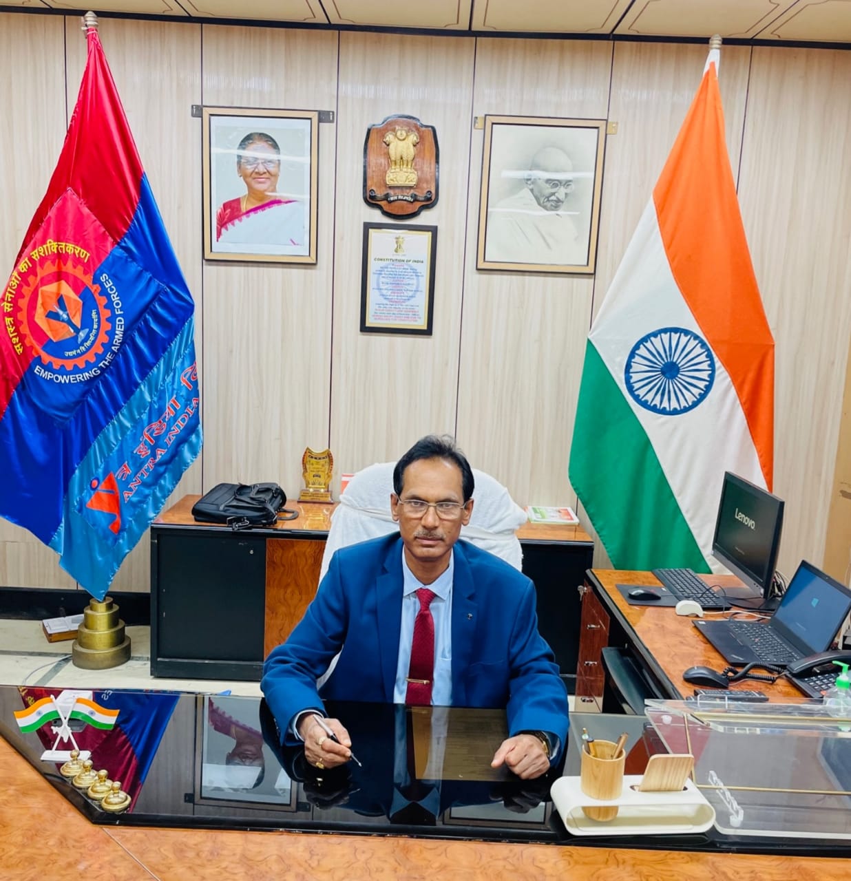 Ordinance Factory: आयुध निर्माणी कटनी के नए महाप्रबंधक ने संभाला कार्यभार 22 Ordinance Factory: आयुध निर्माणी कटनी के नए महाप्रबंधक ने संभाला कार्यभार