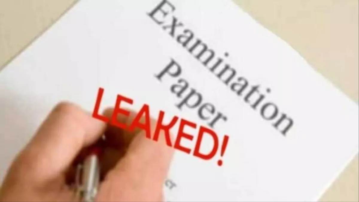 MP Board Exam Paper Leak: परीक्षा के दौरान इंटरनेट मीडिया पर आया विज्ञान विषय से मिलता-जुलता प्रश्न पत्र 54 MP Board Exam Paper