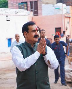 जन्मदिन पर विशेष: जनसेवा से जनप्रिय बनने का उदाहरण हैं नरोत्तम मिश्रा: पद्मेश गौतम