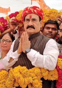 जन्मदिन पर विशेष: जनसेवा से जनप्रिय बनने का उदाहरण हैं नरोत्तम मिश्रा: पद्मेश गौतम