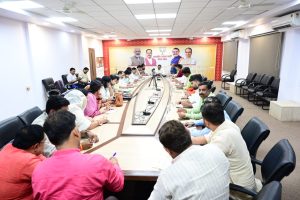 कार्यकर्ता वृहद जनसंपर्क अभियान को सफल बनाने में जुट जाएं : विष्णुदत्त शर्मा 3 कार्यकर्ता वृहद जनसंपर्क अभियान को सफल बनाने में जुट जाएं : विष्णुदत्त शर्मा