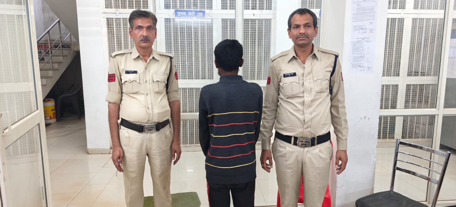 कांग्रेस नेता पर चाकू बाजी करने वाले आरोपी को एनकेजे पुलिस ने चंद घण्टो में किया गिरफ्तार 20 कांग्रेस नेता पर चाकू बाजी करने वाले आरोपी को एनकेजे पुलिस ने चंद घण्टो में किया गिरफ्तार