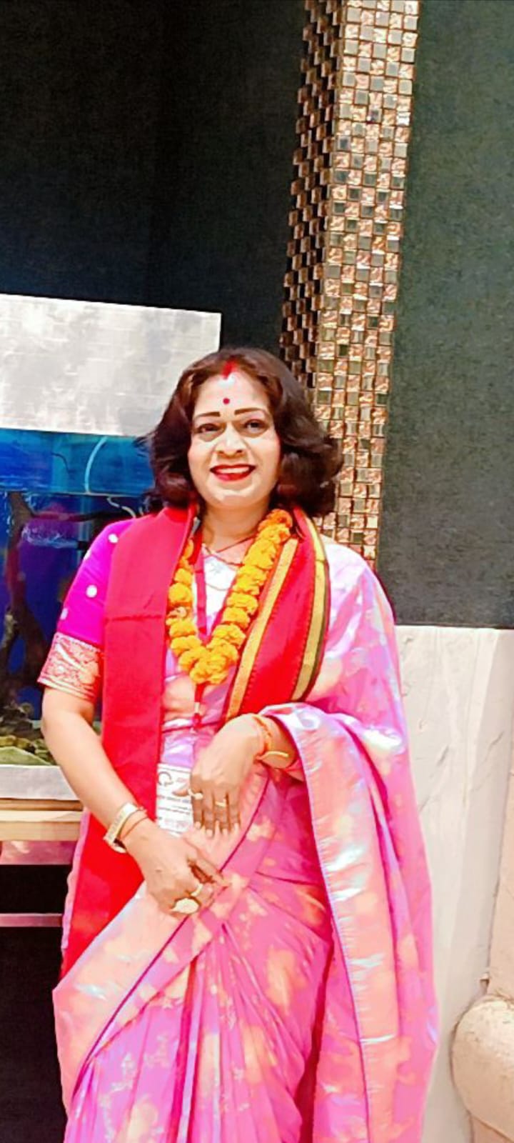 मुस्कान ड्रीम्स फाउंडेशन चेयरपर्सन अधिवक्ता समाजसेवी मंजूषा गौतम सरकारी स्कूल के बच्चों को शिक्षण सामग्री भेंट कर मनाया जन्मदिन 23 मुस्कान ड्रीम्स फाउंडेशन चेयरपर्सन अधिवक्ता समाजसेवी मंजूषा गौतम सरकारी स्कूल के बच्चों को शिक्षण सामग्री भेंट कर मनाया जन्मदिन