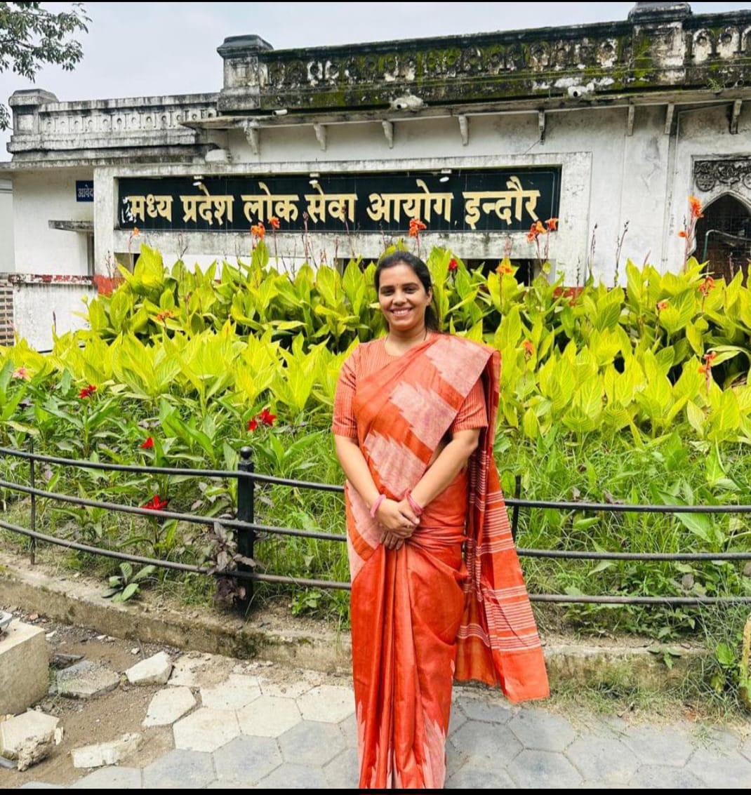 डॉ रुचि सिंह का हुआ असिस्टेंट प्रोफेसर पर चयन" 19 डॉ रुचि सिंह का हुआ असिस्टेंट प्रोफेसर पर चयन"