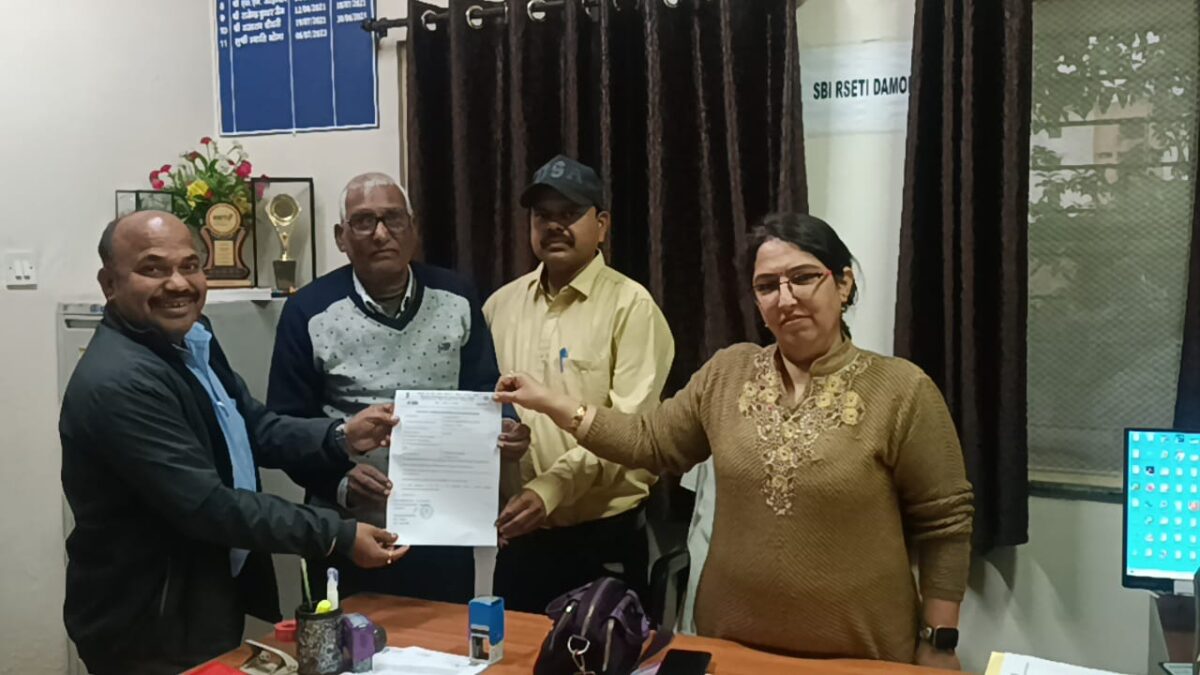 सब्जी उत्पादन एवं नर्सरी प्रबंधन प्रशिक्षण परीक्षा संपन्न।