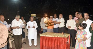 समाज में एकता और आस्था के प्रतीक बने _कुलदेवी माता महालक्ष्मी जी एवं भगवान श्री अग्रसेन जी महाराज की 35वीं मासिक महाआरती_ का भव्य आयोजन श्री अग्रसेन उद्यान, घंटाघर कटनी में संपन्न हुआ